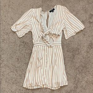 short sleeve tie dress